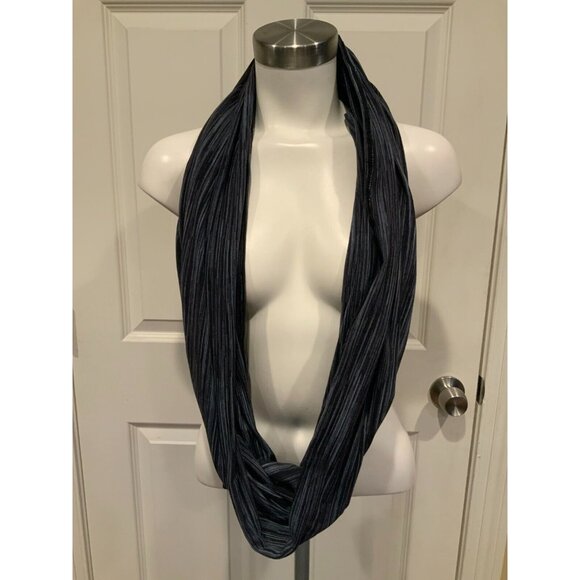 Champion Blue & Gray Striped Lightweight Snap Scarf, One Size O/S - Picture 1 of 8
